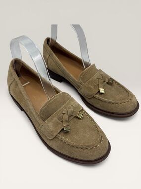 Tommy Hilfiger Taupe Brown Suede Norma Loafers Shoes Size 8.5 Preppy